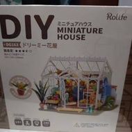 ROBOTIME - Dreamy Garden House DIY Mi...