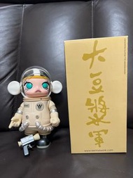 Molly 大豆漿軍 太空人