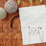 Small bag with White cat in love