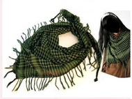(QOO) 基本款 阿拉伯方巾,圍巾,桌巾,頭巾 保暖 穿搭 型男 網美 重機 自行車 戶外 出遊 綠色 軍綠