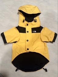The north face 寵物衝鋒衣