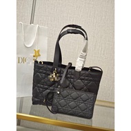 Toujours handbag black