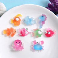 Flat Plastic Sea Creatures - Aquarium Decoration