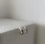 Crescent earring ต่างหู handcrafted by minormood เงินแท้ 925