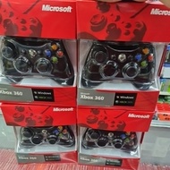 Xbox 360 wire controller OEM new and sealed rm59 1month warranty same as in the picture