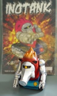 Inotank sofubi 搪膠公仔