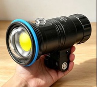 🔦  X-Adventurer M8000 潛水攝影燈 / 補光燈 (8000流明)