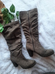 preloved Sepatu boots import