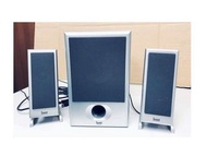 3.1 喇叭一套(Subwoofer+2x喇叭)