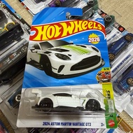 Hotwheels 2024 Aston Martin Vantage GT3