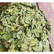 Dried bay leaves / fragrant leaves / bayleaf leaves