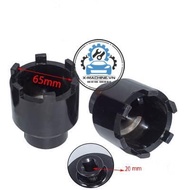 Bát Mở Ốc Moay Ơ Cầu Man Của Xe Howo 11 Tấn 13 Tấn