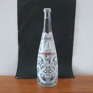 法國，evian紀念版，礦泉水