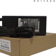 Toshiba 19V 4.74A Satellite 2430 A350 A350D A355 A355D M200 Pro M200 P200 Charger Adapter