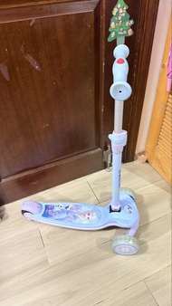 迪士尼 Frozen 冰雪奇緣 兒童三輪滑板車