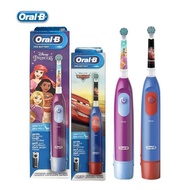 Braun Oral-B Electric Toothbrush KIDS  *Replaceable Heads*