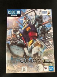 Bandai robot 魂  Gundam RX-78F00