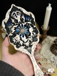 [Wfdress] hoa biết thiên thần nhỏ gương cầm tay đen trắng tinh tế Relief trang điểm màu xanh trắng ✫