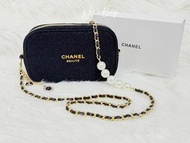 ⭐️Chanel Beauty全新現貨⭐️ 黑色金蔥毛呢化妝包 配珍珠金屬條鏈改裝 斜挎包 單肩包 收納袋