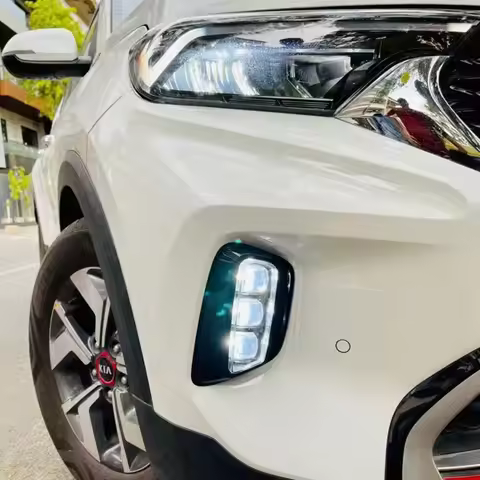 LED Daylights For Kia Sonet 2020 2021 Car Headlight Daytime Running Light DRL Dynamic Turn Yellow Si