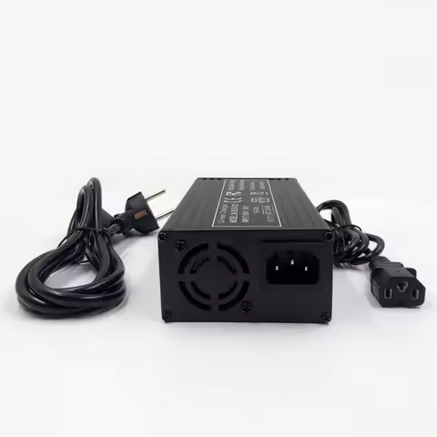 60V Fast Charger 67.2V/5A 67.2V Fast Charger For 16S 60V Lithium Battery Charger IEC/PC Connector St
