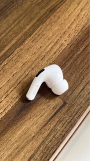 正版 蘋果 Apple AirPods Pro 1 右耳  耳機 / 只有右耳！！ AirPodsPro  1代  藍牙耳機