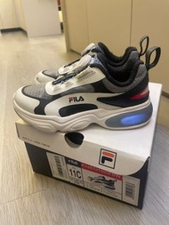 fila kids boa light shoes 兒童閃燈波鞋