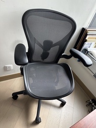 Herman Miller Aeron 辦公椅