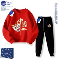 ชุดสีแดงสำหรับเด็ก NASA เสื้อสเวตเตอร์ปีนักษัตรมังกรเสื้อผ้าฤดูหนาวบุขนกำมะหยี่สำหรับปีใหม่2024อายุ12ปีเด็กชายและเด็กหญิง