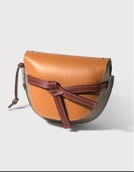 Loewe small gate ( brown)