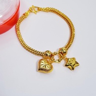 สร้อยข้อมือผู้หญิง หุ้มทองไม่ลอกไม่ดำ หนัก1บาท ลายสี่เสา ห้อยหัวใจ ดาว ยาว7นิ้ว สร้อยข้อมือทองปลอม เ
