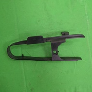 KAWASAKI Versys1000 / Z1000 / Z1000SX SWING ARM RUBBER CHAIN SLIDE CHAIN GUARD GETAH TAHAN RANTAI [5