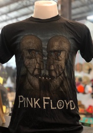 PINK FLOYD เสื้อวงดนตรี ร็อคต่างประเทศ เสื้อชาวร็อค เสื้อtour would เสื้อยืดคอกลม เสื้อยืดผู้ชาย เสื้อสไตล์วินเทจ ไม่มีตะเข็บขาง สรีนหน้าและหลังขับเนื้อ งานผ้าบาง ผ้า5050 ผ้า3D ป๊าย3Dt-shirt สักเครื่องได้ ไม่หด ไม่ลอก นิ่ม-เบา ใส่ส ย้วย