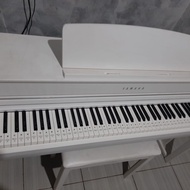 piano yamaha clavinova 745