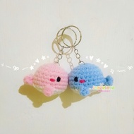 GANTUNGAN [Loopyloop] Whale Crochet Couple Keychain | Knitted Couple Whale Keychain.