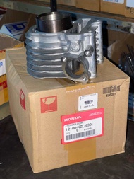 เสื้อสูบ อะไหล่HONDA [แท้] สำหรับHONDA scoopyzoomer x[12100-KZL-930]