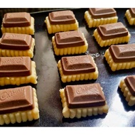 Acuan TART CADBURY Acuan Biskut Raya NO.150 10 Pieces untuk Membuat Biskut Yang Cantik