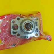 Housing bearing mesin tempel Yamaha 15pk