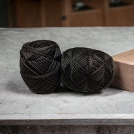 BLACK KNITTING YARN D27 POLYESTER/POLYKILAP 100 GRAMS