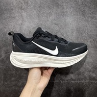 Nike ZoomX Invincible Run Flyknit 慢跑鞋