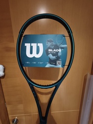Wilson Blade V9 98 16x19 網球拍