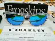 Kacamata Hitam / Sunglasses Oakley OO 9245-41 Original