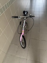 粉紅色 FOREVER 摺疊單車 附有車尾架