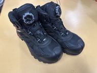 Iron Steel Titanium 安全鞋 39號