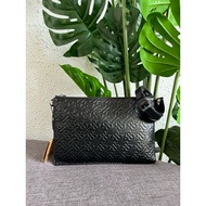 Authentic Burberry Edin TB Logo Unisex Street Style Logo Crossbody Bag 80482231