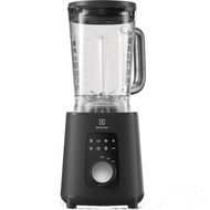 Electrolux 1500 watt UltimateTaste 700 blender with variable speeds E7TB1-700P