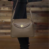 HERMES 大象灰金扣Lindy26手提肩背包26*17*13 98新配件塵袋