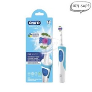Oral-B - Vitality Plus ProWhite 充電電動牙刷 (美白牙齒) [澳洲版]