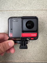 Insta360 ONE RS 雙鏡頭