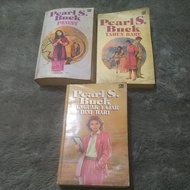 Pearl S Novel reading book. Buck Buck Buck